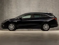 Blauw, metallic lak Gebruikt 2019 Opel Astra Sport Stationwagen | € 11.445 (Eerlijke prijs)