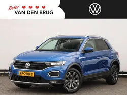 Blauw Gebruikt 2018 VW T-Roc Style SUV | € 20.900 (Iets duurder)