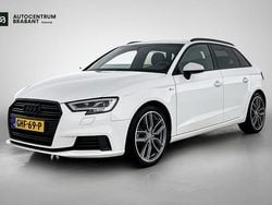 Wit Gebruikt 2019 Audi A3 Design Hatchback | € 20.945 (Eerlijke prijs)