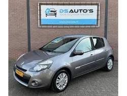Grijs Gebruikt 2010 Renault Clio II Collection Hatchback | € 2.699 (Eerlijke prijs)