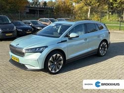 Grijs Gebruikt 2022 Skoda Enyaq iV SUV | € 33.895 (Eerlijke prijs)