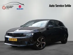 Zwart Gebruikt 2024 Opel Astra Hatchback | € 26.799 (Eerlijke prijs)