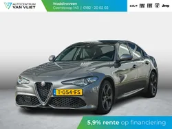 Grijs Gebruikt 2018 Alfa Romeo Giulia Veloce Sedan | € 36.189 (Eerlijke prijs)