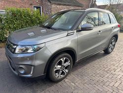 Grijs Gebruikt 2018 Suzuki Vitara Hatchback | € 16.750 (Iets duurder)
