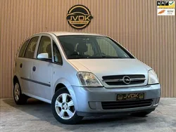 Grijs Gebruikt 2005 Opel Meriva MPV | € 940 (Eerlijke prijs)