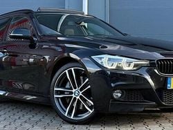 Zwart (metallic) Gebruikt 2019 BMW 340 M Sport Stationwagen | € 34.950 (Eerlijke prijs)