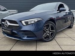 Blauw Gebruikt 2022 Mercedes A250 AMG line Hatchback | € 31.995 (Eerlijke prijs)