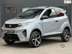 Zilver Gebruikt 2024 Aixam Crossover Premium Premium Hatchback | € 16.950