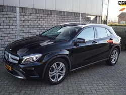 Zwart Gebruikt 2015 Mercedes GLA200 Prestige SUV | € 16.750 (Goede deal)