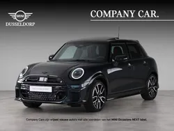 Zwart, metallic lak Gebruikt 2024 Mini John Cooper Works Hatchback | € 37.250 (Goede deal)