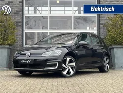 Zwart, andere lak Gebruikt 2018 VW e-Golf Hatchback | € 17.950