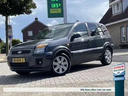 Grijs Gebruikt 2008 Ford Fusion Futura Hatchback | € 3.950 (Eerlijke prijs)