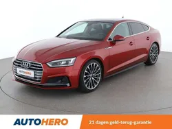 Rood, metallic lak Gebruikt 2018 Audi A5 Sport Coupé | € 29.649 (Eerlijke prijs)