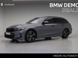 Grijs Gebruikt 2025 BMW 318 M Sport Stationwagen | € 51.895