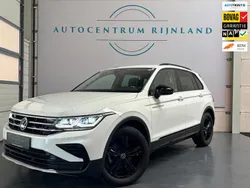 Wit Gebruikt 2022 VW Tiguan Sportline SUV | € 33.999 (Eerlijke prijs)