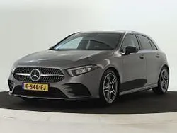 Grijs Gebruikt 2019 Mercedes A200 Business Hatchback | € 23.945 (Eerlijke prijs)