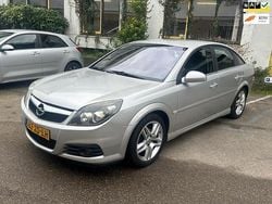 Grijs Gebruikt 2007 Opel Vectra GTS Hatchback | € 1.750 (Super prijs)