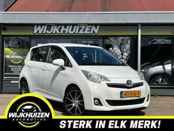 Wit Gebruikt 2012 Toyota Verso-S MPV | € 9.950 (Eerlijke prijs)