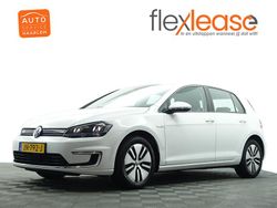 Wit metallic Gebruikt 2016 VW e-Golf Highline Hatchback | € 11.900 (Iets duurder)