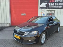 Zwart, metallic lak Gebruikt 2019 Skoda Octavia Sedan | € 11.950 (Eerlijke prijs)
