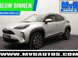 Zilver Gebruikt 2024 Toyota Yaris Cross Business Edition SUV | € 29.999 (Eerlijke prijs)