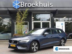 Blauw Gebruikt 2021 Volvo V60 Momentum Stationwagen | € 23.895 (Goede deal)