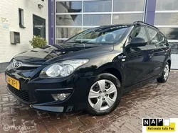 Zwart, metallic lak Gebruikt 2012 Hyundai i30 Stationwagen | € 2.499 (Goede deal)