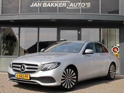 Zilver Gebruikt 2018 Mercedes E300 Avantgarde Sedan | € 24.900 (Eerlijke prijs)