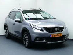 Grijs Gebruikt 2017 Peugeot 2008 Allure SUV | € 14.949 (Duur)