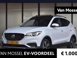 Wit Gebruikt 2020 MG ZS Luxury Sedan | € 14.950 (Eerlijke prijs)