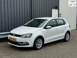 Wit Gebruikt 2014 VW Polo Hatchback | € 8.499 (Eerlijke prijs)