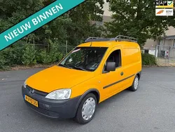 Geel Gebruikt 2011 Opel Combo MPV | € 1.999 (Eerlijke prijs)