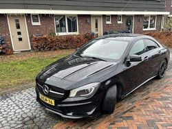Zwart Gebruikt 2013 Mercedes CLA200 Ambition Sedan | € 11.700 (Super prijs)