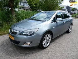 Grijs Gebruikt 2011 Opel Astra Sport Stationwagen | € 4.995 (Eerlijke prijs)