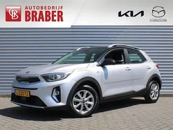 Grijs Gebruikt 2021 Kia Stonic SUV | € 15.900 (Eerlijke prijs)