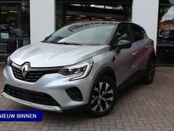 Grijs, metallic lak Gebruikt 2023 Renault Captur Evolution SUV | € 20.990 (Eerlijke prijs)