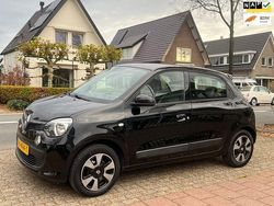 Zwart Gebruikt 2018 Renault Twingo Collection Hatchback | € 6.990 (Eerlijke prijs)