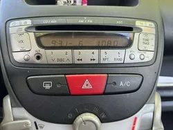 Grijs Gebruikt 2009 Toyota Aygo Hatchback | € 2.500 (Eerlijke prijs)