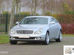 Grijs Gebruikt 2005 Mercedes CLS500 Sedan | € 14.950 (Iets duurder)