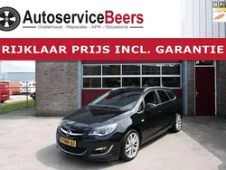 Zwart Gebruikt 2014 Opel Astra Sport Stationwagen | € 6.945 (Eerlijke prijs)