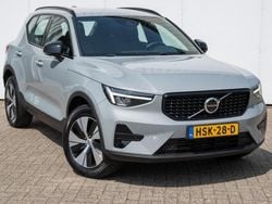 Grijs Gebruikt 2023 Volvo XC40 Plus SUV | € 41.950 (Duur)