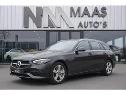 Grijs Gebruikt 2022 Mercedes C300e Luxury Stationwagen | € 39.950 (Eerlijke prijs)