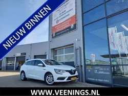 Wit Gebruikt 2020 Renault Mégane GrandTour Zen Stationwagen | € 11.600 (Eerlijke prijs)