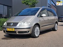 Beige Gebruikt 2006 VW Sharan Sportline MPV | € 1.600