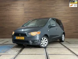 Grijs Gebruikt 2009 Mitsubishi Colt Edition Hatchback | € 3.890 (Eerlijke prijs)