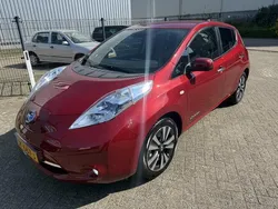 Rood Gebruikt 2016 Nissan Leaf Tekna Hatchback | € 6.750 (Goede deal)