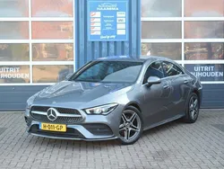 Grijs Gebruikt 2020 Mercedes CLA180 Premium Sedan | € 26.450 (Eerlijke prijs)