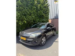 Zwart Gebruikt 2010 Renault Mégane GrandTour Dynamique Stationwagen | € 2.250 (Goede deal)