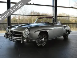 Grijs Gebruikt 1960 Mercedes 190 | € 149.000