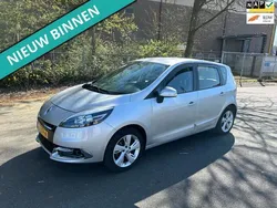 Grijs, metallic lak Gebruikt 2012 Renault Scénic III Dynamique MPV | € 3.249 (Goede deal)